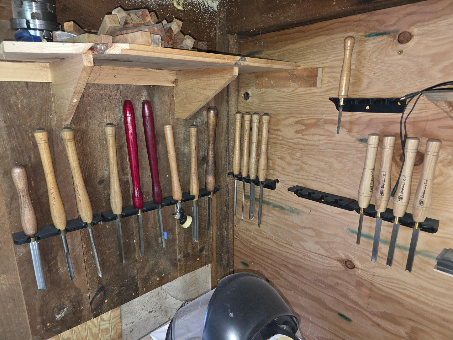 Woodturning Gouge / Chisel Rack – Wall Mount Gouge Holder (3 Slot) for Lathe Chisels, Fits 1-1/32” Ferrules – Compact Shop Organizer